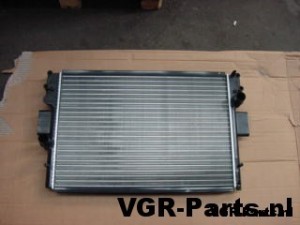 28002057 Radiateur