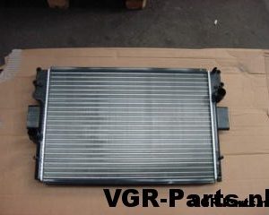 28002057 Radiateur