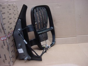 5802032046 R spiegel breed