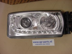 5801745452 R koplamp