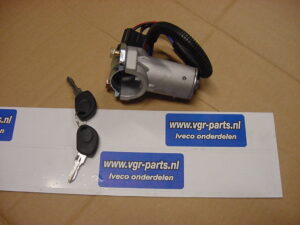 660136E contactslot