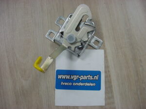 5801688584 slot motorkap