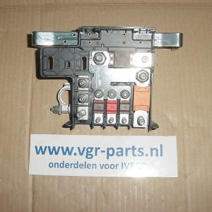 Zekeringkast met accuklem